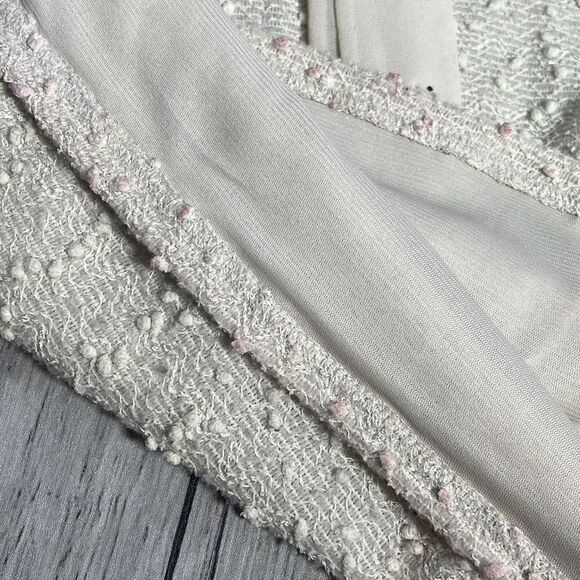 JENNIFER LOPEZ SIZE M  LIGHT WEIGHT SEQUINED SWEATER W BEHIND THE NECK SASH / BO - Picture 9 of 10